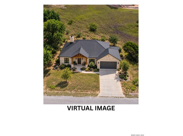 109 Peter Kleid Loop, Blanco, TX 78606