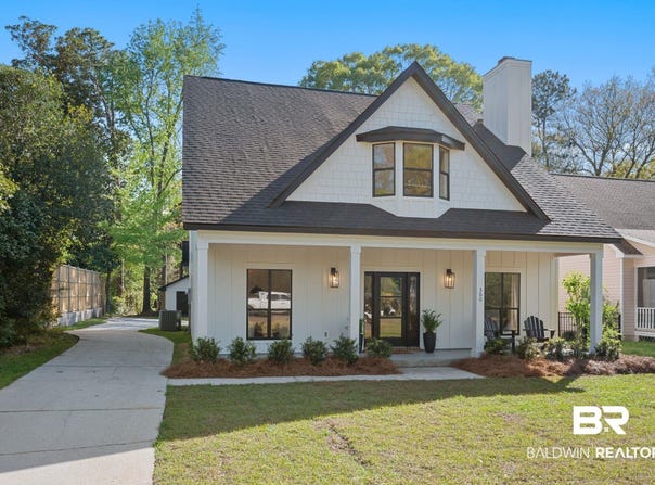 300 Volanta Avenue, Fairhope, AL 36532