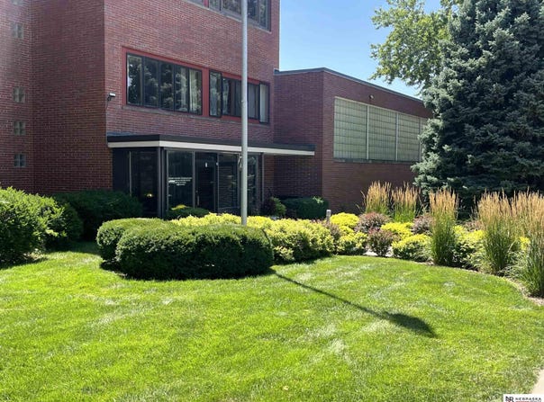 1540 N Cotner Boulevard, Lincoln, NE 68505