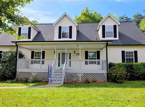 1096 Tuttle Road, Rural Hall, NC 27045
