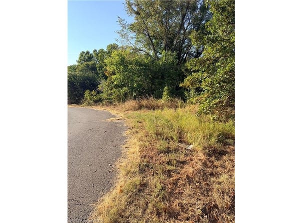 TBD NE Brassfield, Muldrow, OK 74948