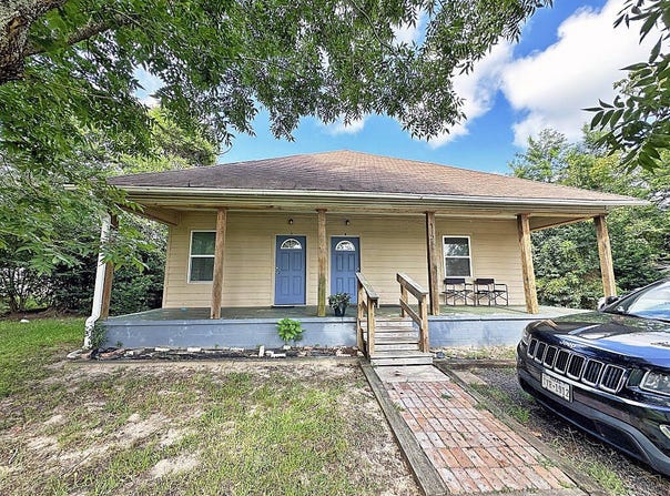 11281 Moss St, Brownsboro, TX 75756