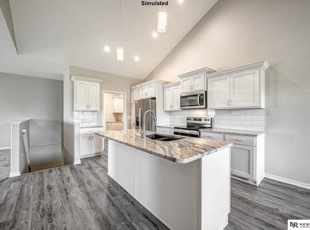 8820 Daywood Lane, Lincoln, NE 68526