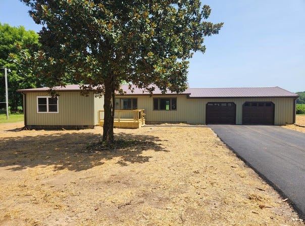 160 Melissa Dr., PURYEAR, TN 38251
