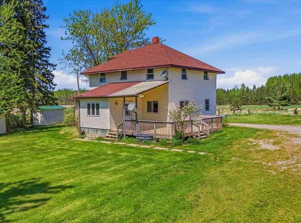 8874 Hwy 25, Angora, MN 55703