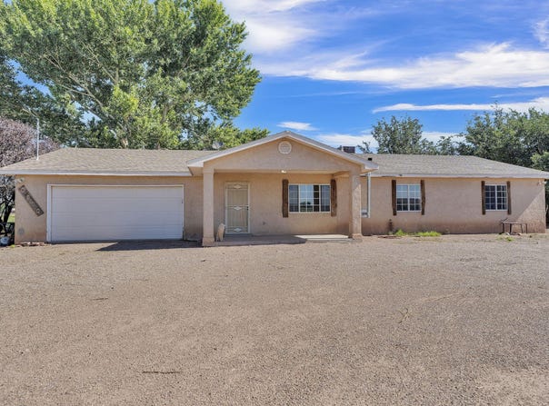 174 Slayton Road, Lemitar, NM 87823