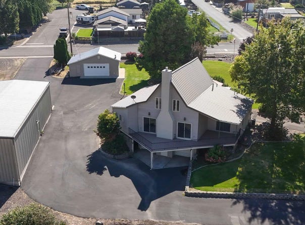 209 Harding St, Asotin, WA 99402