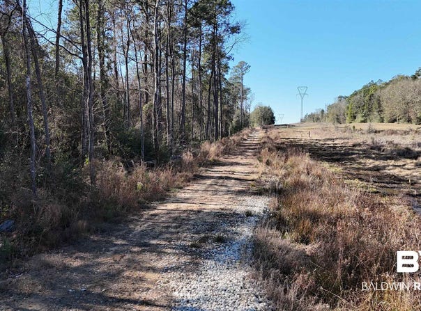 Radcliff Road, Saraland, AL 36571