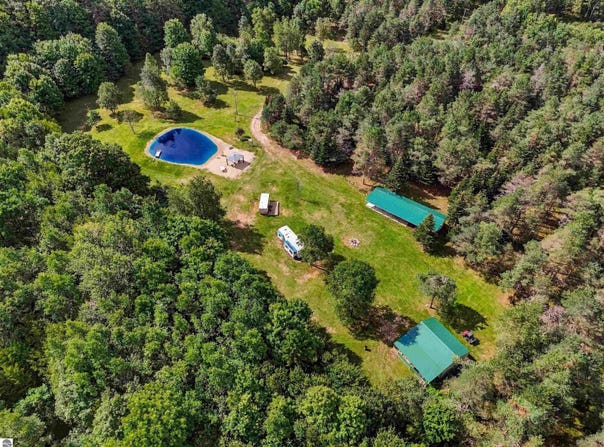 4645 S 23 Road, Boon, MI 49618