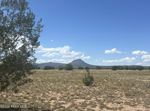 113 D Prairie Dog Road, Ash Fork, AZ 86320