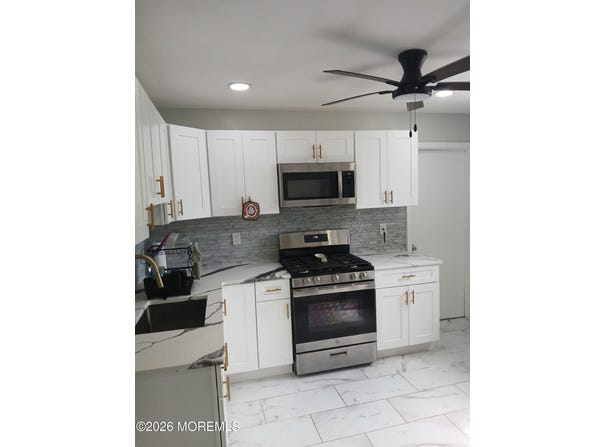 274 College Drive, Edison, NJ 08817
