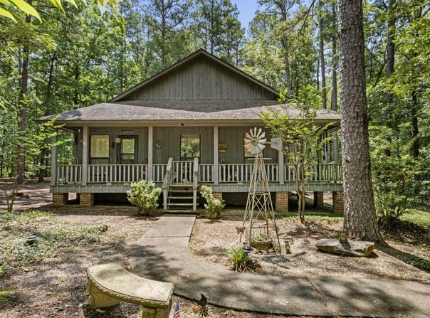 775 Spring Valley Rd., Cabot, AR 72023