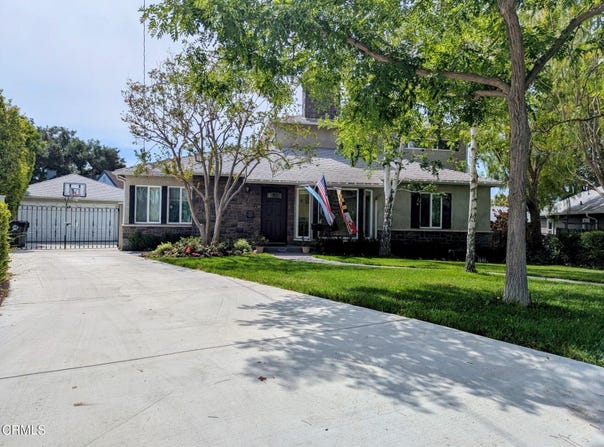 2274 Luana Lane, Montrose, CA 91020
