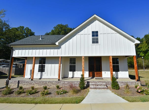 611 Cicada Cv, Tupelo, MS 38804