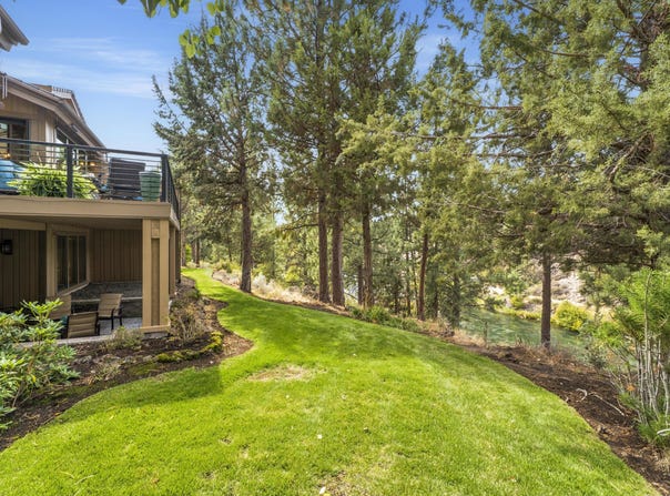 1941 NW Rivermist Drive, Bend, OR 97703
