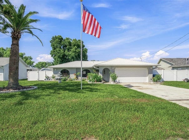 4211 AUGUSTINE Road, SPRING HILL, FL 34609