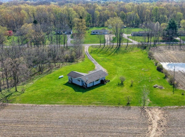 896 Fields Road, Dansville, MI 48819