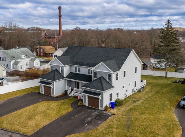 10 Johnny Mac Way, Taunton, MA 02780