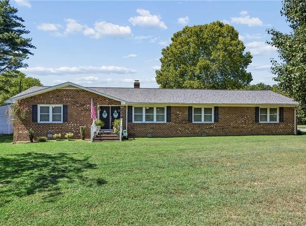 4424 Hickory Fork Road, Gloucester, VA 23061