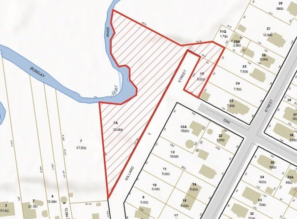 Oak St, Attleboro, MA 02703