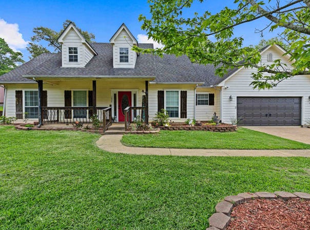 1606 Larissa St, Longview, TX 75604