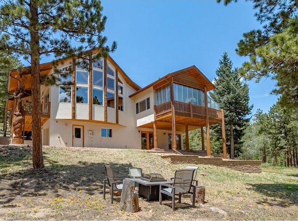 221 Rockledge Cir, Lyons, CO 80540