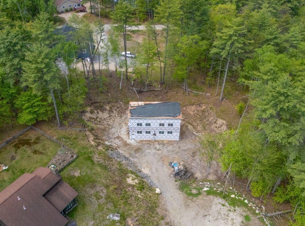19 Lenox Circle, Waterboro, ME 04061