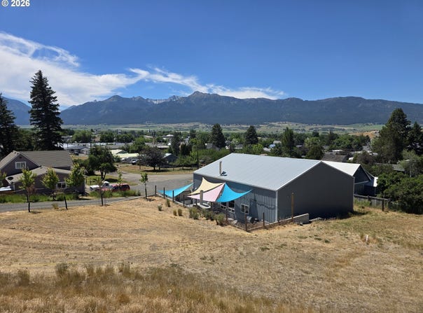 207 Silver St, Enterprise, OR 97828