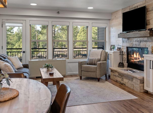 18575 Century Drive, Bend, OR 97702