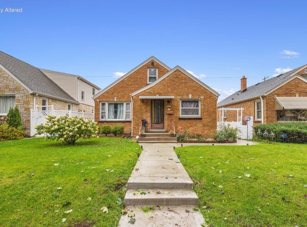 3342 S 26th St, Milwaukee, WI 53215