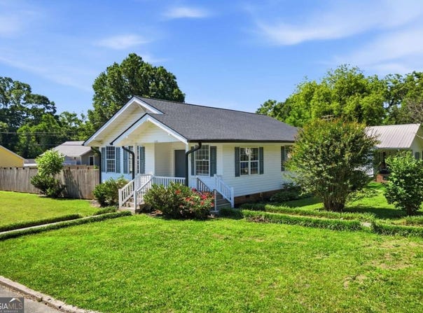 505 E 3rd Street NE, Rome, GA 30161