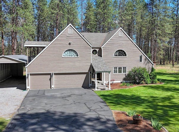 17016 N Saddle Hill Rd, Colbert, WA 99005