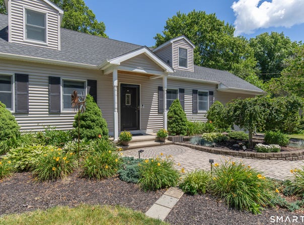 260 Arnold Lane, Orange, CT 06477