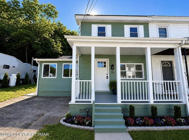 30 Sport Hill Road, Branchdale, PA 17923