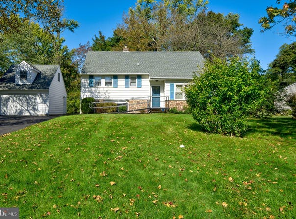 312 LOWER VALLEY Road, NORTH WALES, PA 19454