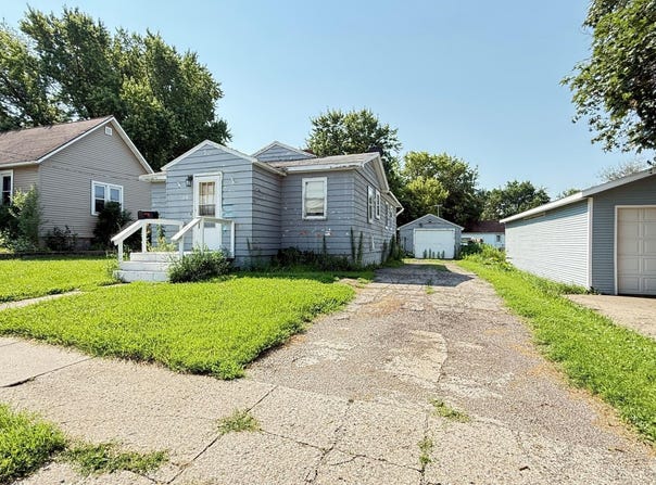36 E Ronning Avenue, Appleton, MN 56208