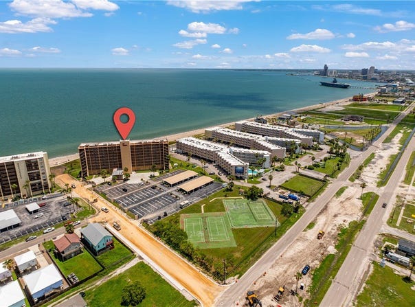 4000 Surfside Boulevard, Corpus Christi, TX 78402