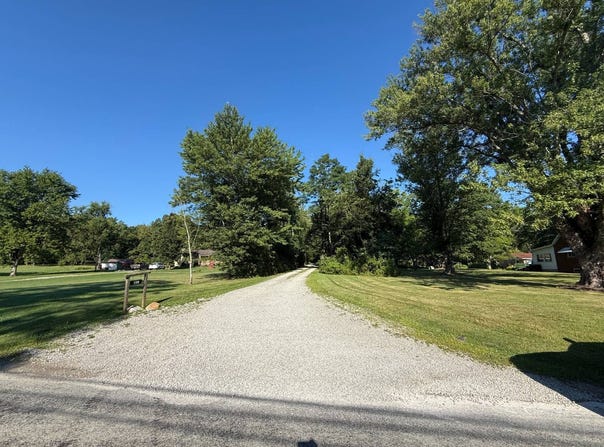 Ceylon Rd., Carmichaels, PA 15320