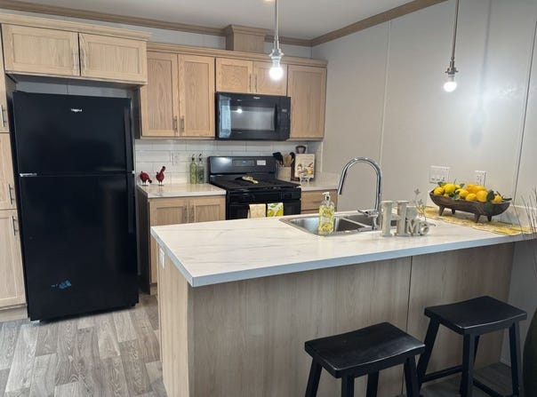 530 Cimarron, Lake Elmo, MN 55042