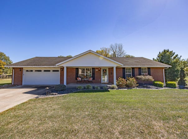 44 Daffodil Court, Jasper, IN 47546