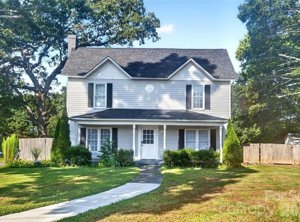 659 N Main Street, Stanley, NC 28164