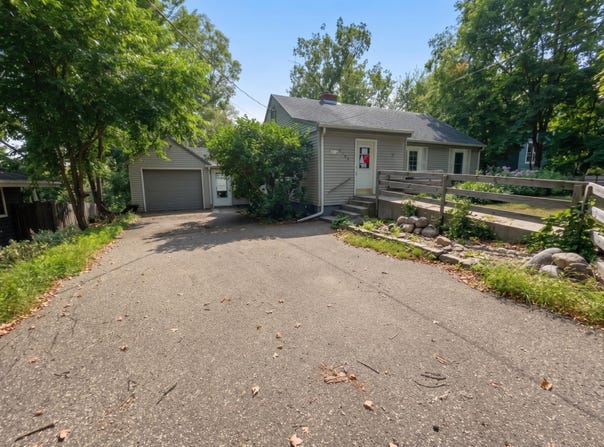 5749 Sunset Road, Mound, MN 55364