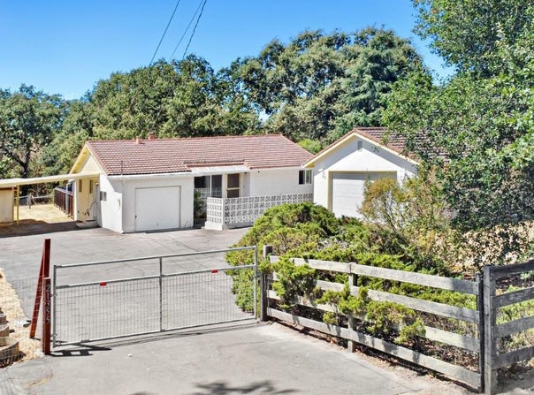 21355 Hyde Road, Sonoma, CA 95476