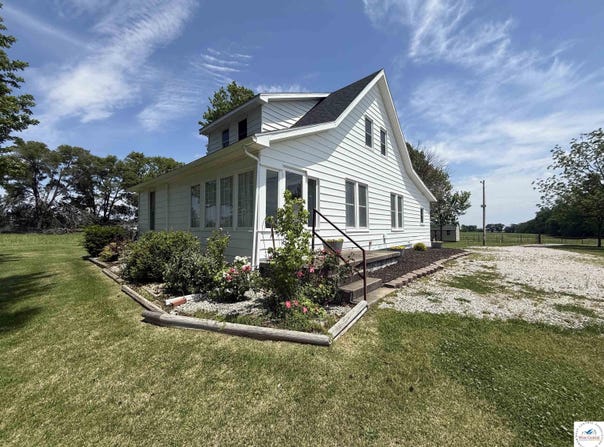 24206 O Highway, Smithton, MO 65350