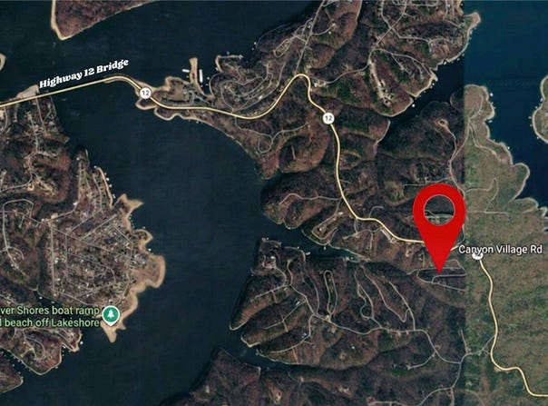 Canyon Village lot: 10, Rogers, AR 72756