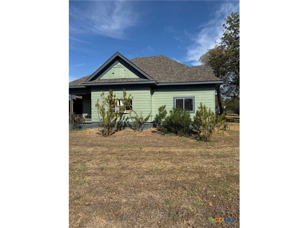 102 N 6th st W, Dawson, TX 76639