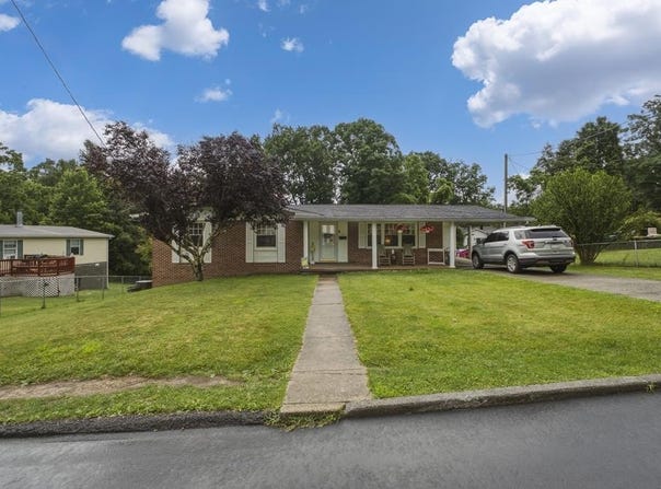 230 Mercer St, BECKLEY, WV 25801
