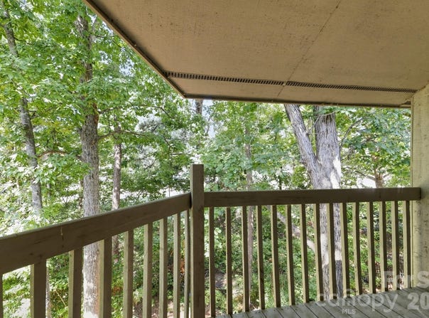 405 Harbison Boulevard, Columbia, SC 29212