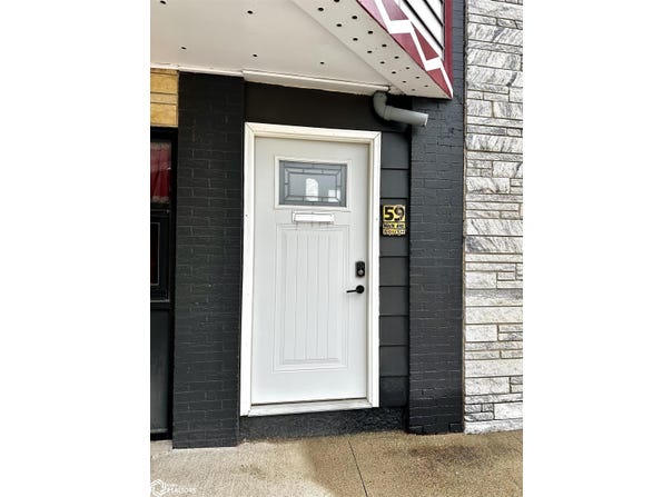 59 Main Avenue S, Britt, IA 50423