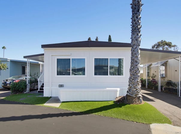 6460 Convoy, San Diego, CA 92117